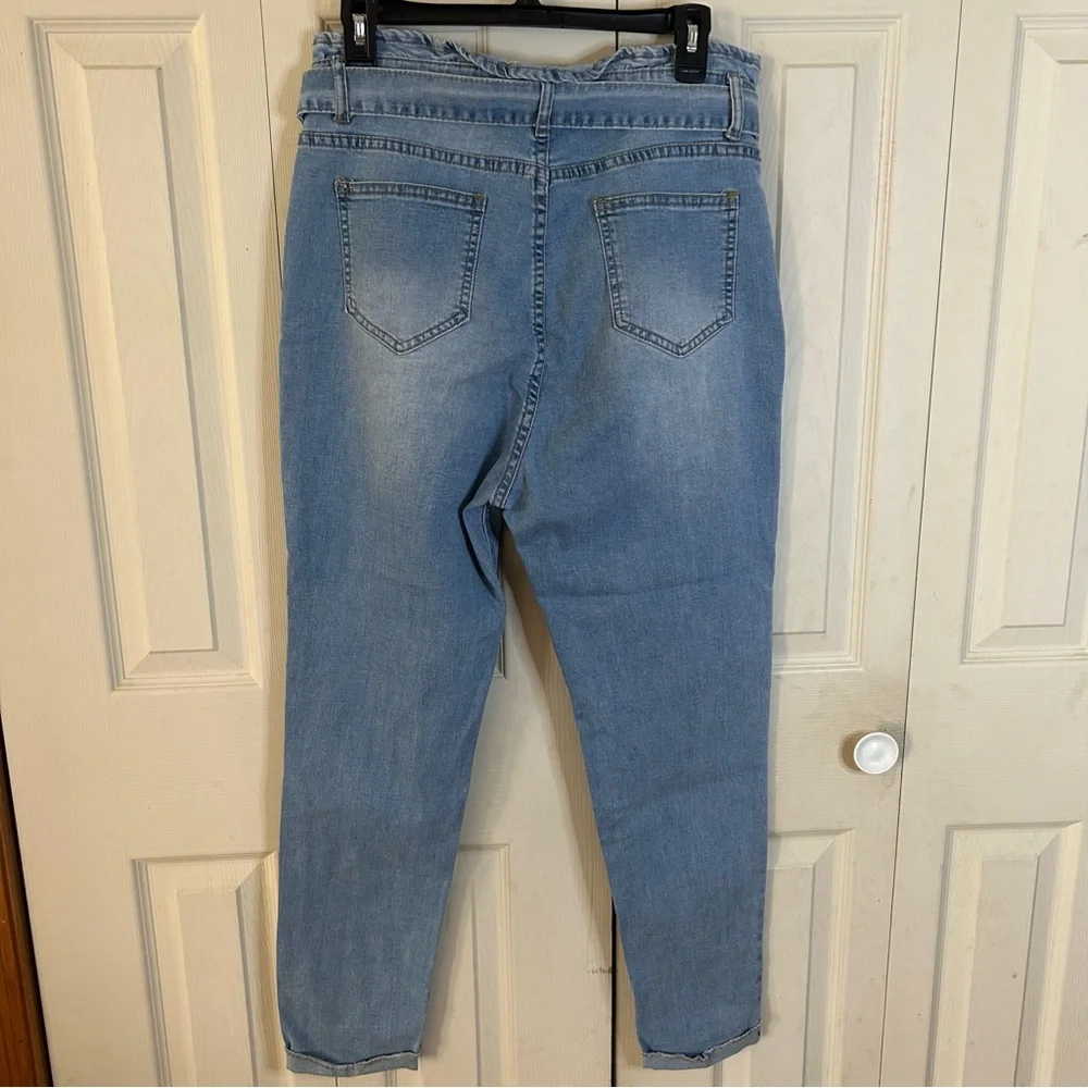 SHEIN women casual paper bag jeans-light blue - Picture 3 of 6